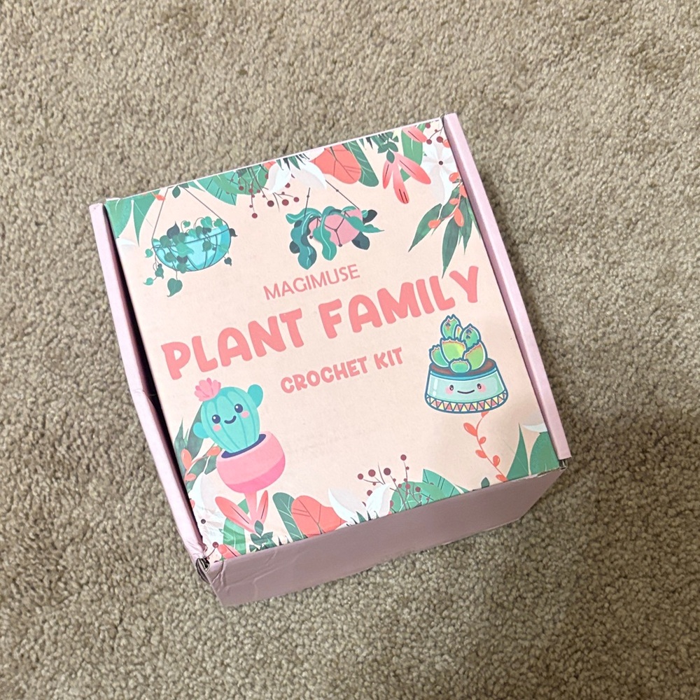 Magimuse Plant Family Crochet Kit